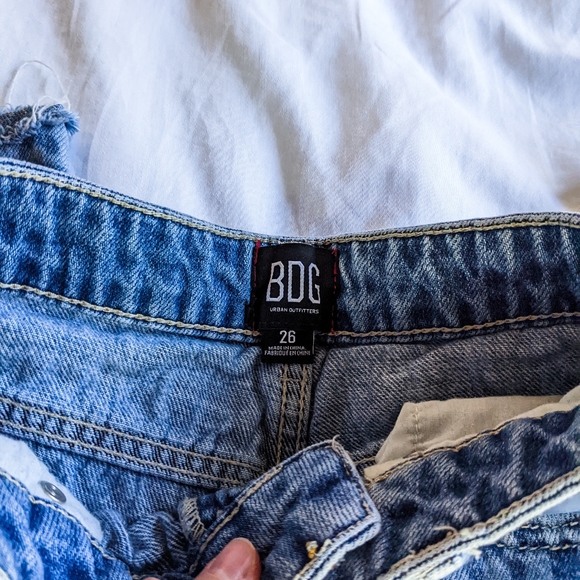 Urban Outfitters BDG Nudes Lettering High Waisted Wide Leg Raw Hem Denim Jeans - Picture 13 of 15